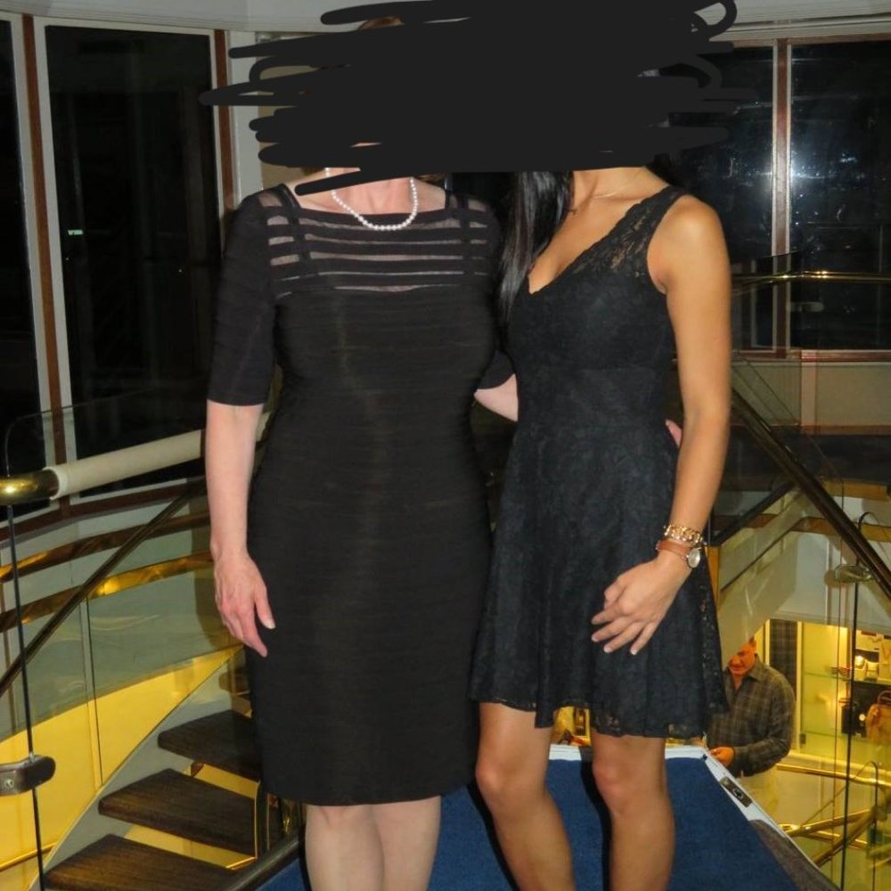Black lace short dress